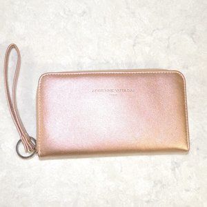 Adrienne Vittadini Dusty Rose Charging Wallet